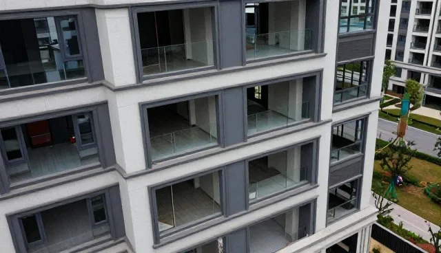 商铺装修选型中的成本控制关键点解析